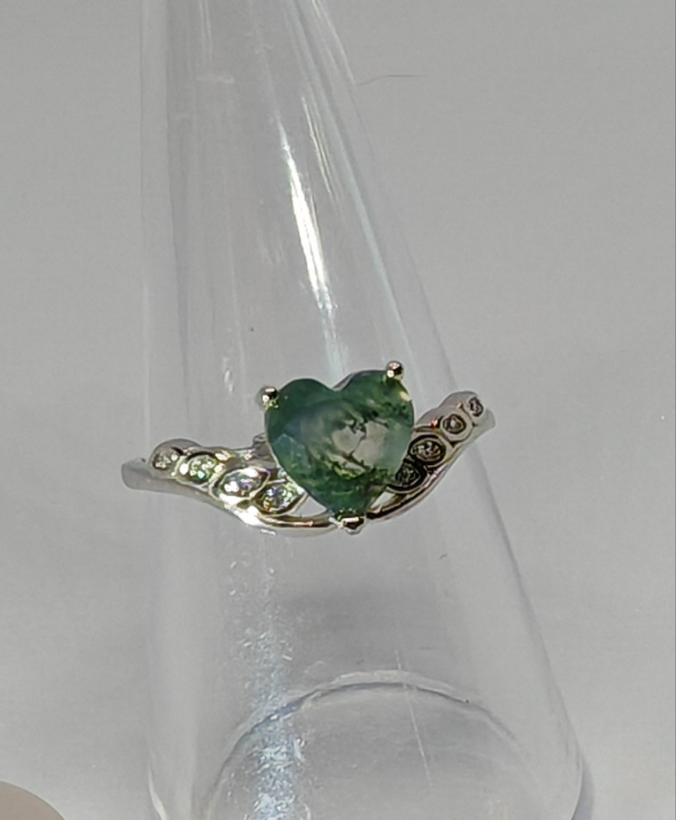 Moss Agate Heart - Sterling Silver Adjustable Ring with CZ Stones up to Size (R)