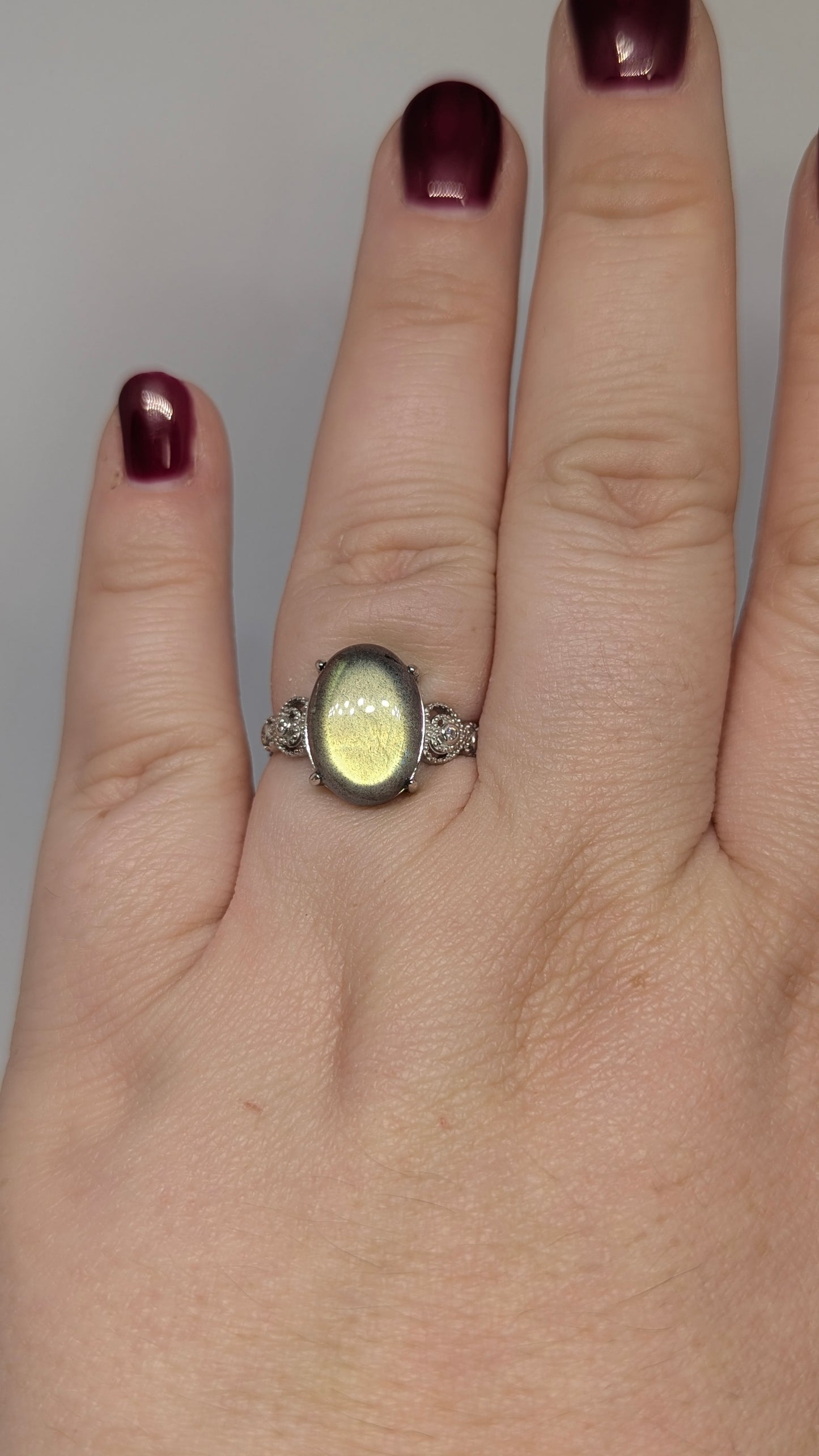 Large Labradorite - Sterling Silver Adjustable Ring with CZ Hearts up to Size (R)