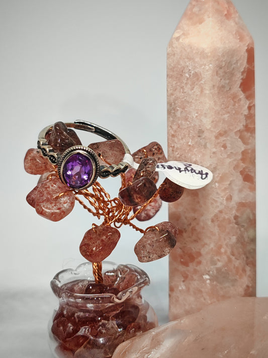 Oval Amethyst/ Sunstone/ Garnet Vintage - A Vintage Look with a Beaded Frame up to Size (R)