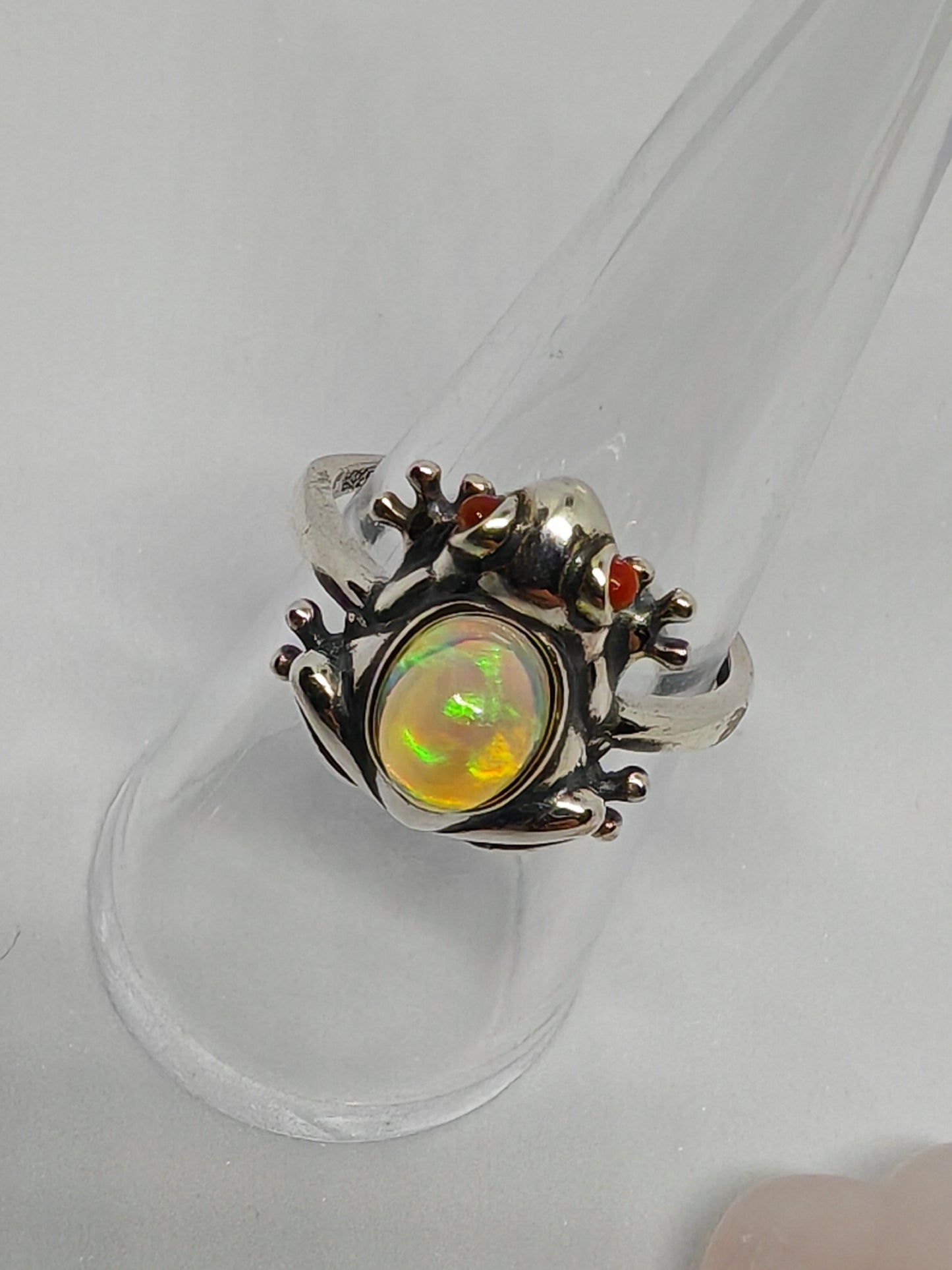 Red Eyed Opal Frog - Sterling Silver Adjustable Ring up to Size (S)