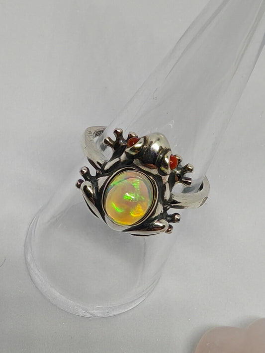 Red Eyed Opal Frog - Sterling Silver Adjustable Ring up to Size (S)
