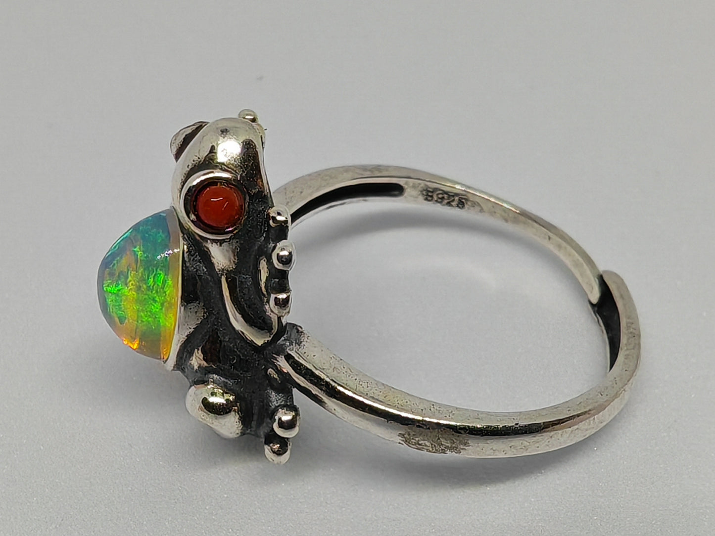 Red Eyed Opal Frog - Sterling Silver Adjustable Ring up to Size (S)
