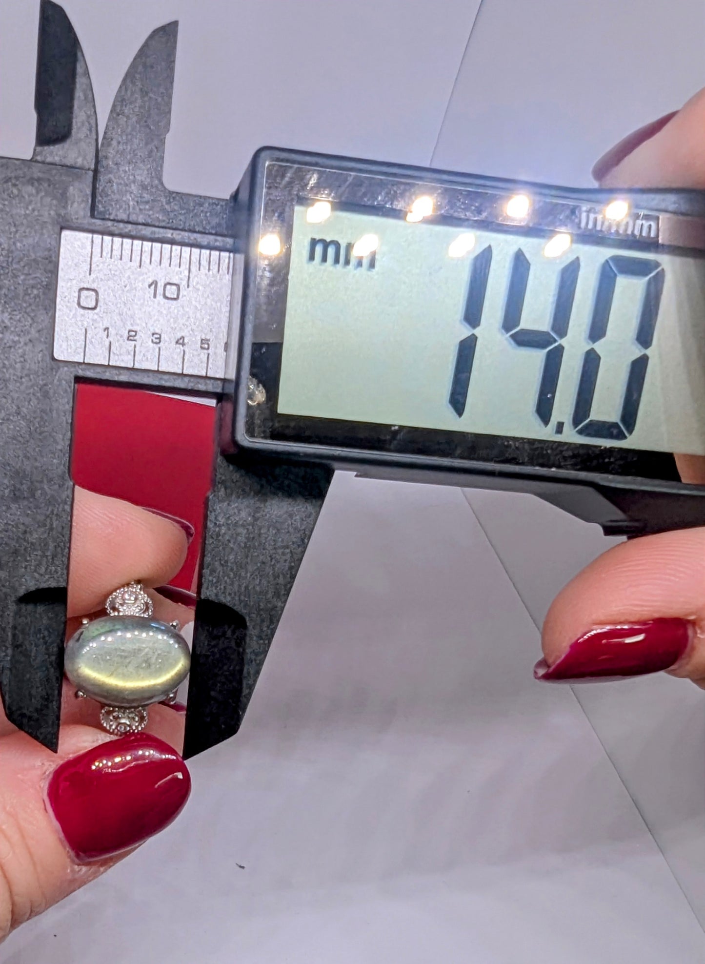 Large Labradorite - Sterling Silver Adjustable Ring with CZ Hearts up to Size (R)