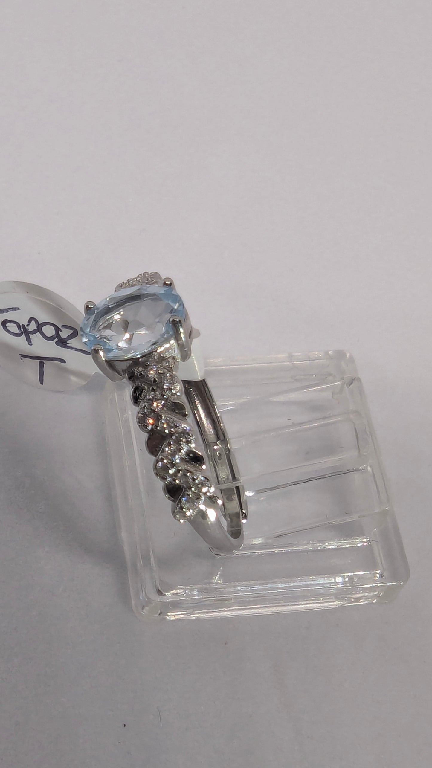 Topaz Criss Cross - Sterling Silver Adjustable up to size T