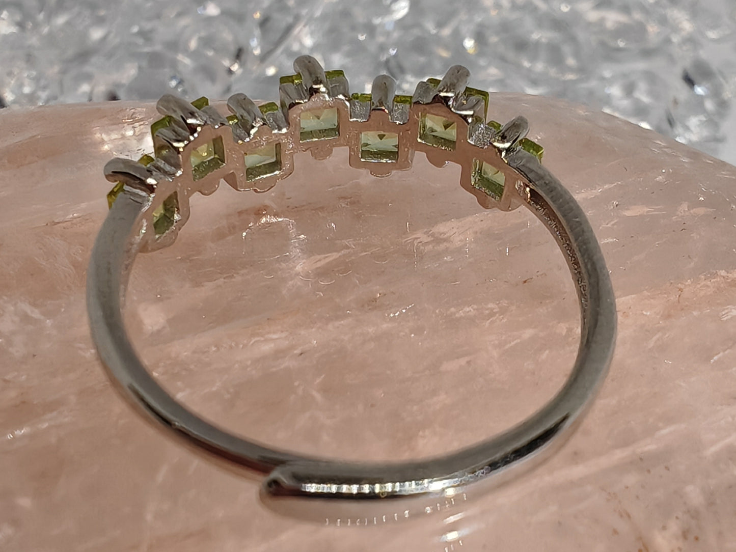 Scattered Cube Peridot - Sterling Silver Adjustable Ring up to Size T