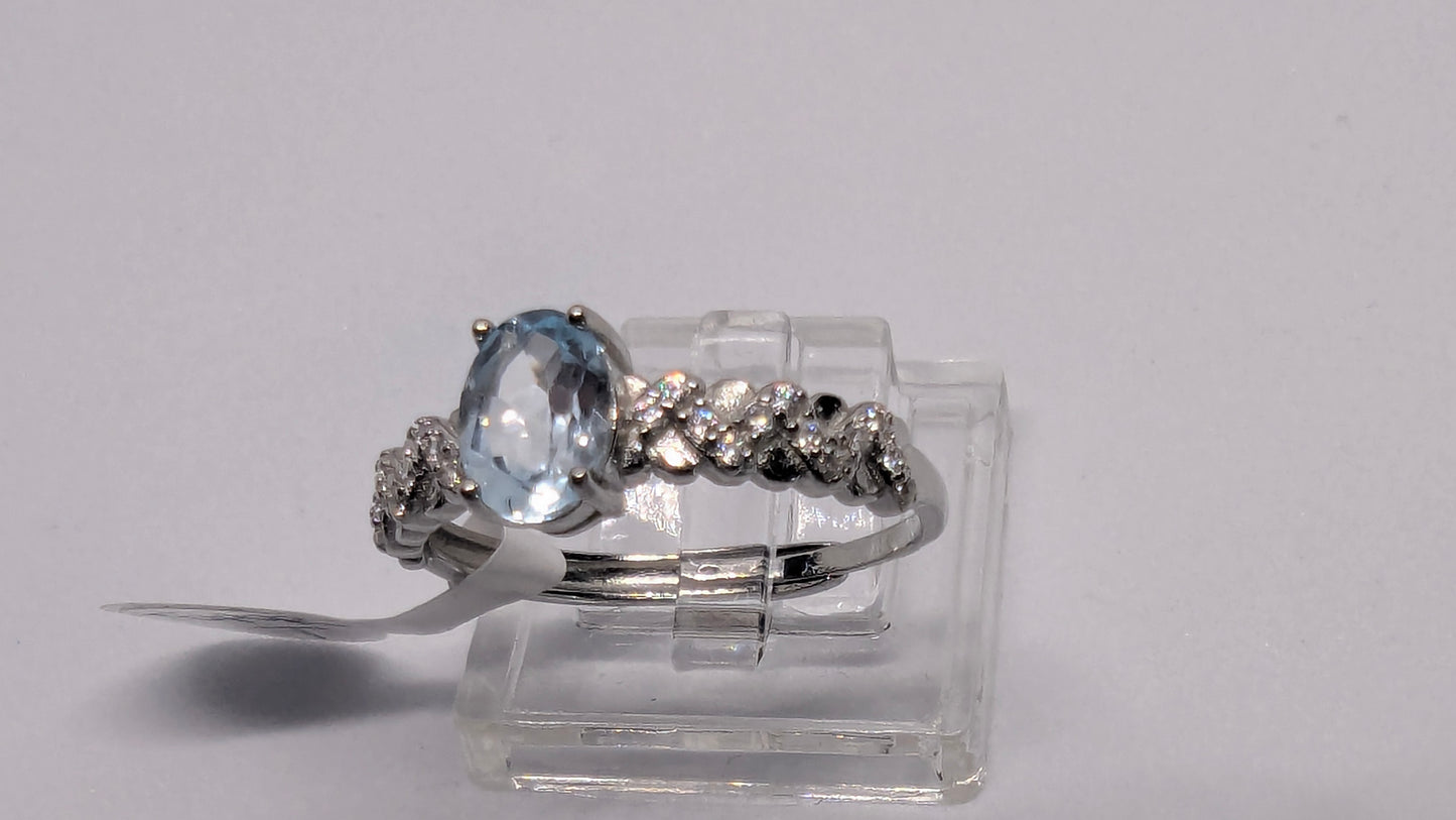 Topaz Criss Cross - Sterling Silver Adjustable up to size T