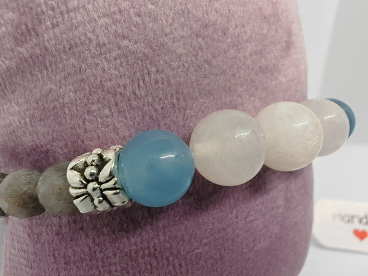 Blue Skys Through The Clouds - Grey Lab and Aquamarine Stones - 16cm