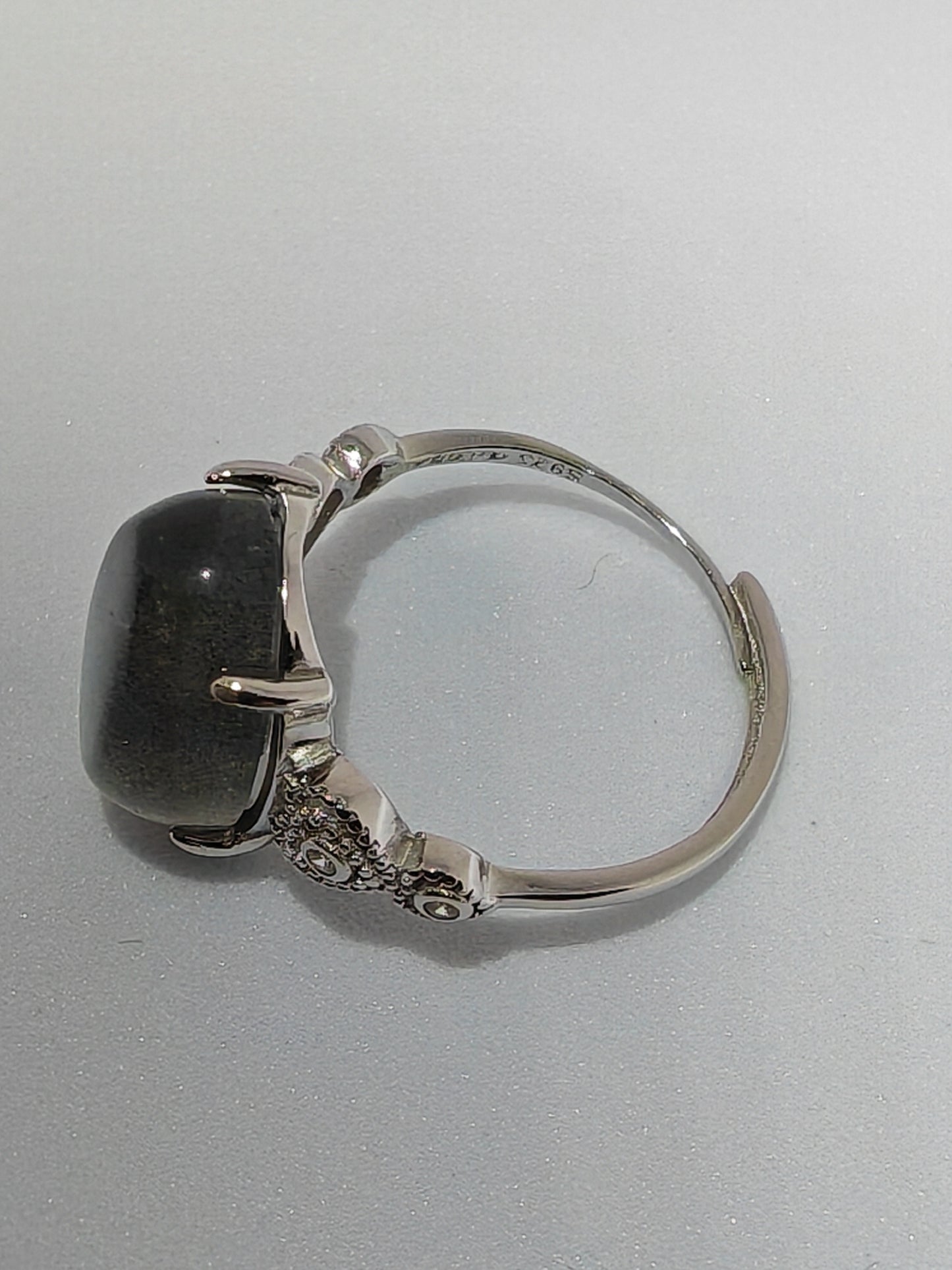Large Labradorite - Sterling Silver Adjustable Ring with CZ Hearts up to Size (R)